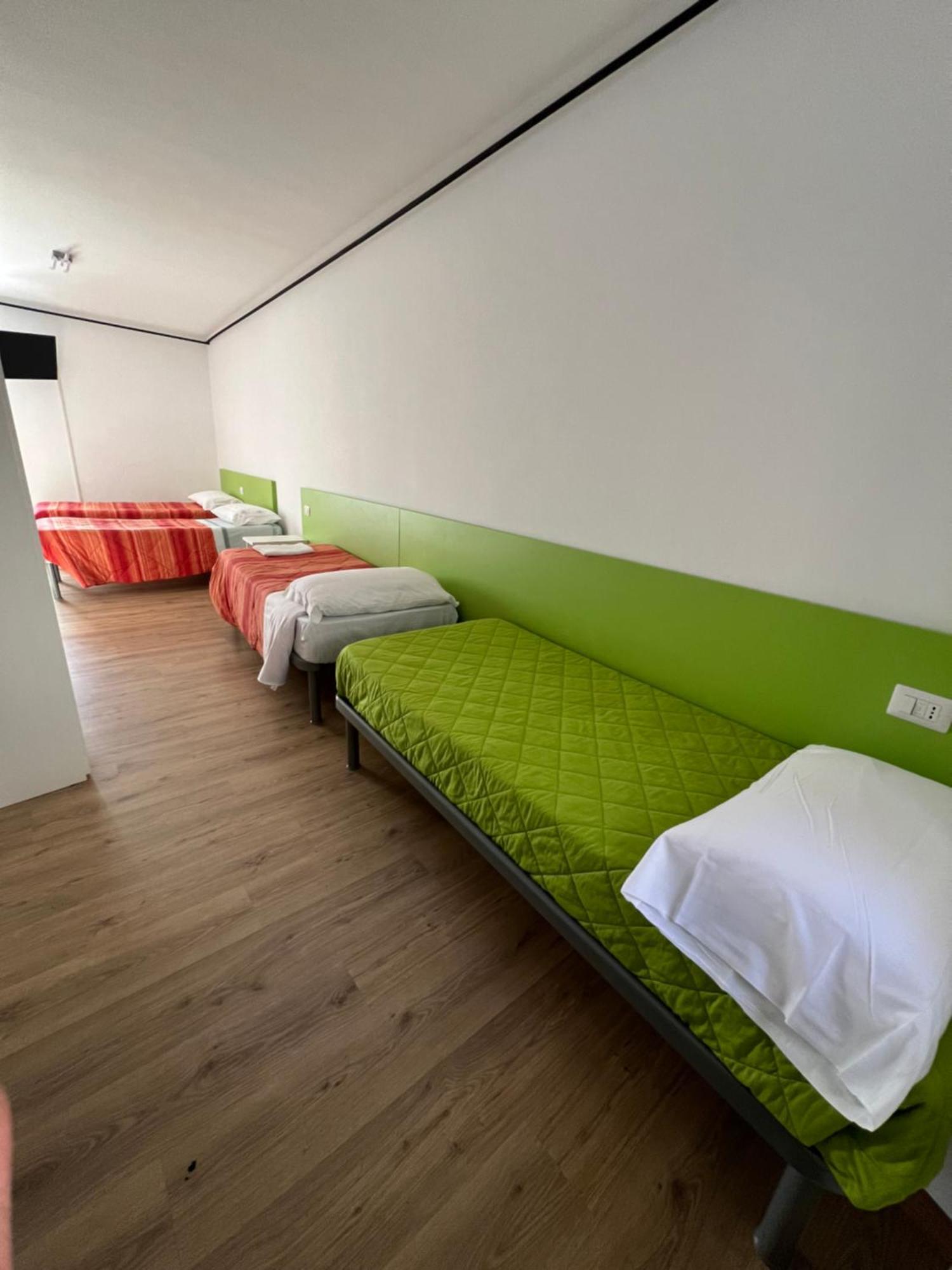 Guerrin Meschino Hotel Montemonaco Ngoại thất bức ảnh