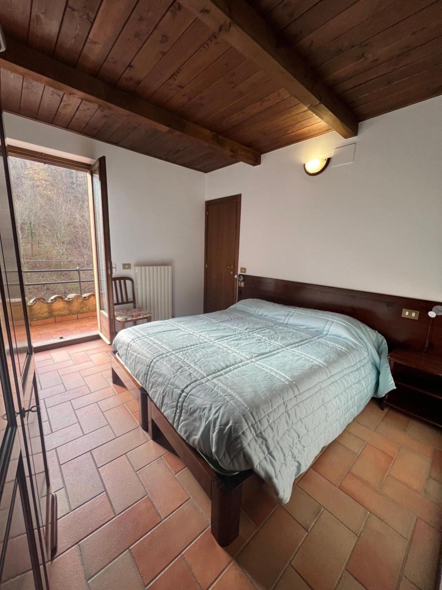 Guerrin Meschino Hotel Montemonaco Ngoại thất bức ảnh